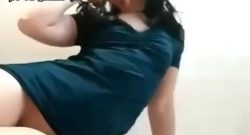 کوس نمایی و شاش کردن دختر سکسی افغان – فیلم سکسی افغانی